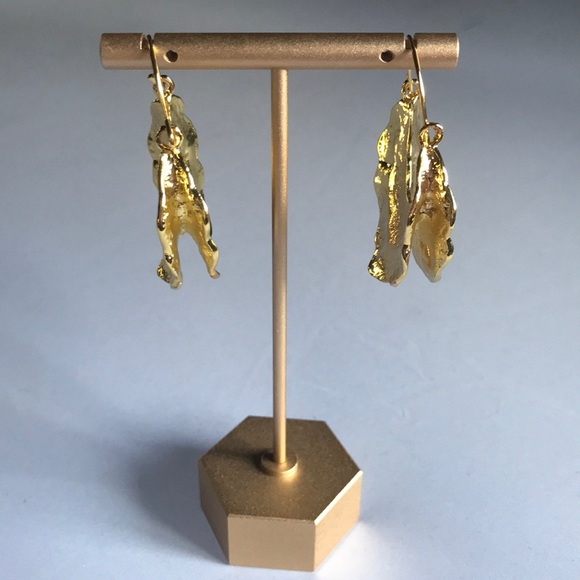 New! Crescent Moon Basket Earrings - Picture 11 of 16